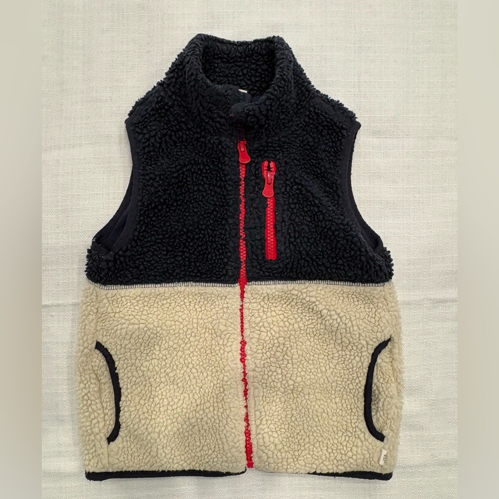GAP Kids Fleece Vest - navy and Cream with Red Zipper size4